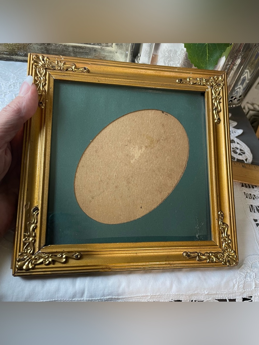 Vintage gold picture frame - Picture 5 of 5